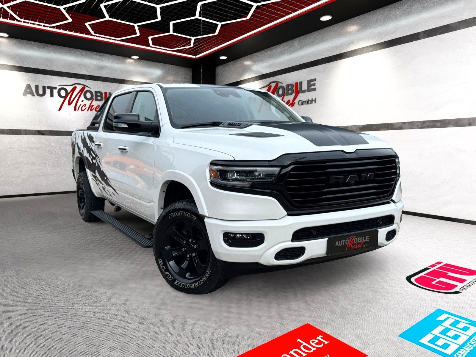 Dodge RAM 2022, 5.7 gāze, Automāts, SUV/Apvidus, Balts — Latvijā