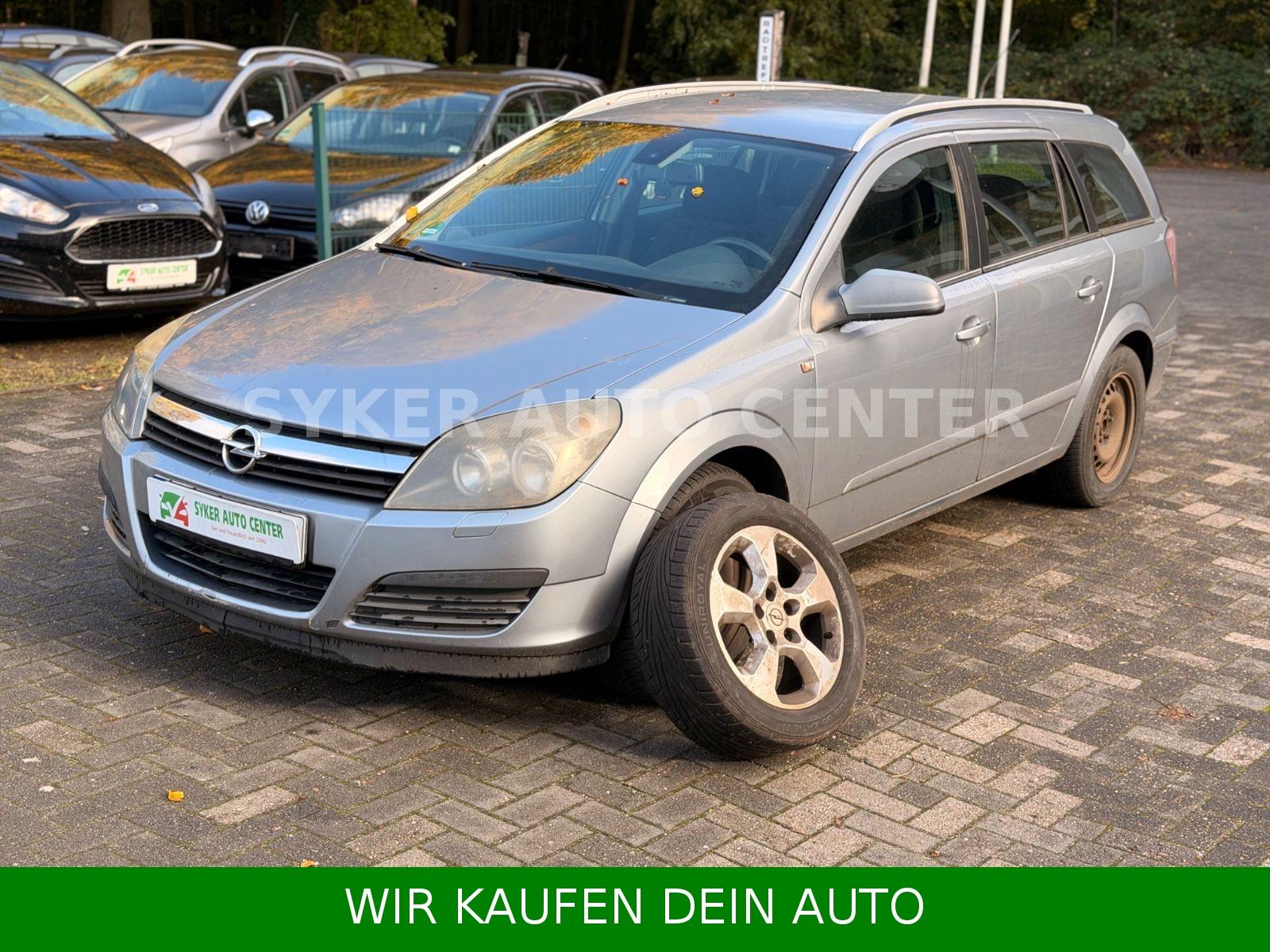 Opel Astra 2005 — rear view