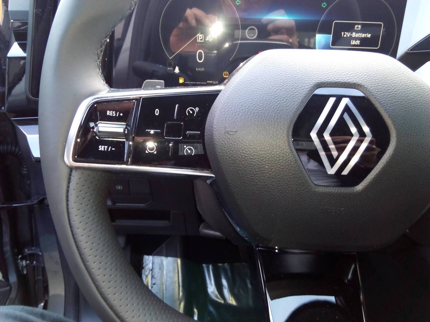 Fahrzeugabbildung Renault Austral Techno Mild Hybrid 160 Automatik