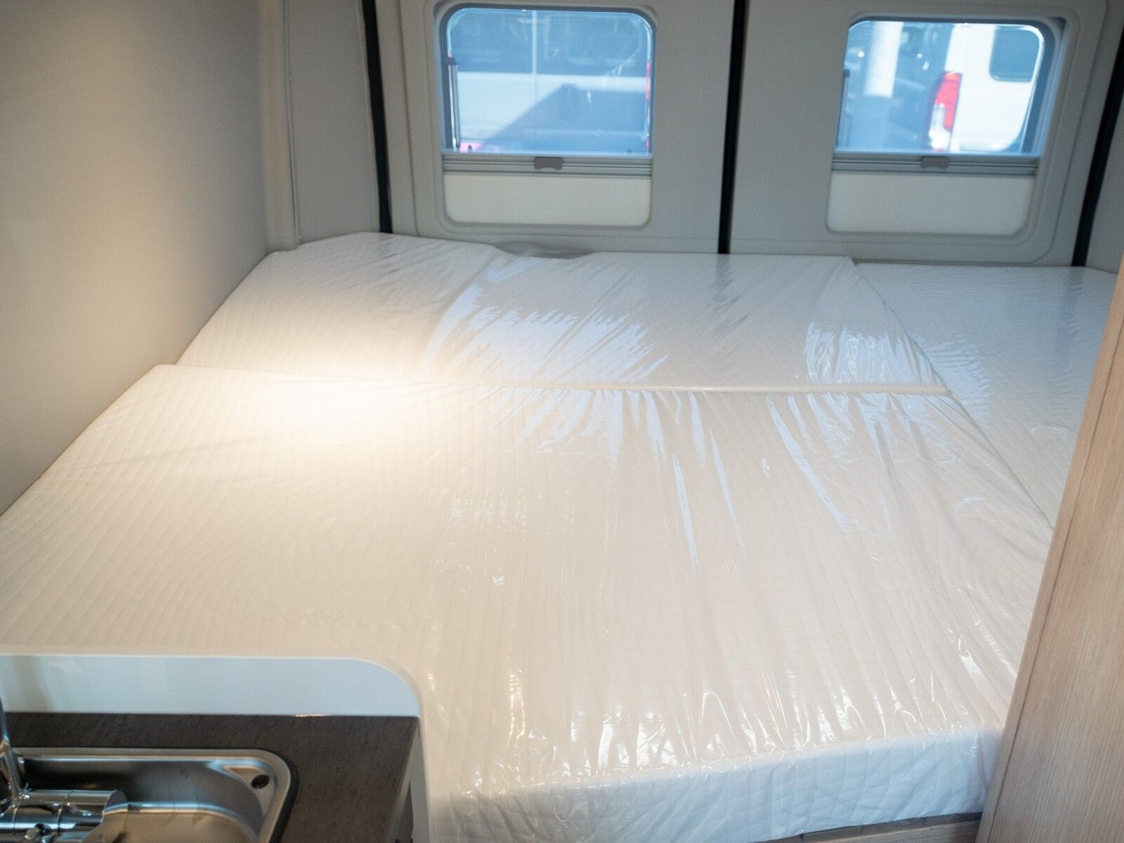 Fahrzeugabbildung Sunlight Adventure Cliff 600 Modell 26 / Dieselheizung