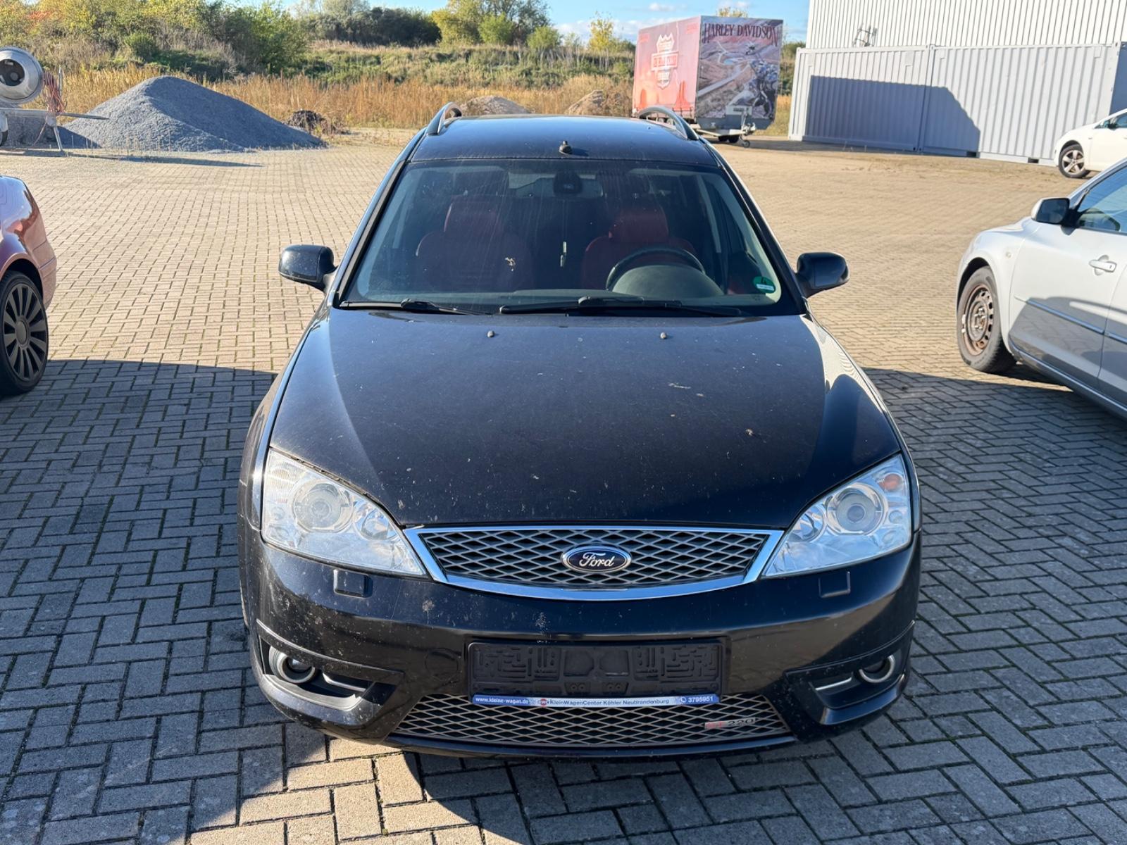 Ford Mondeo 2005 — rear view