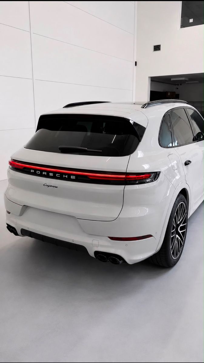 Porsche Cayenne Turbo E-Hybrid BURM3D MASS PANO HUD foto 2