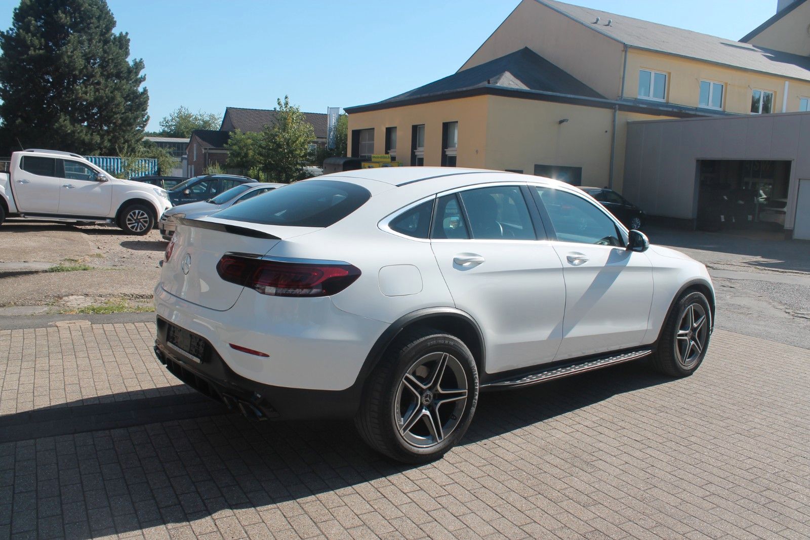 Mercedes-Benz GLC 220 d Coupe 4MATIC AMG Line Autom. MBUX LED foto 2