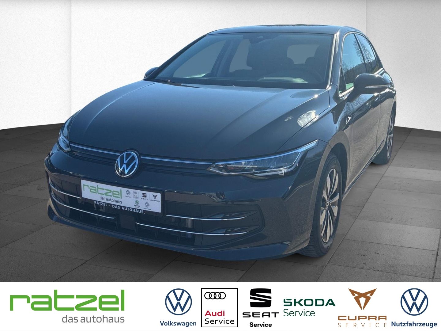 Fahrzeugabbildung Volkswagen Golf GOAL 1.5 eTSI DSG Allwetter+PDC+SHZ+LED