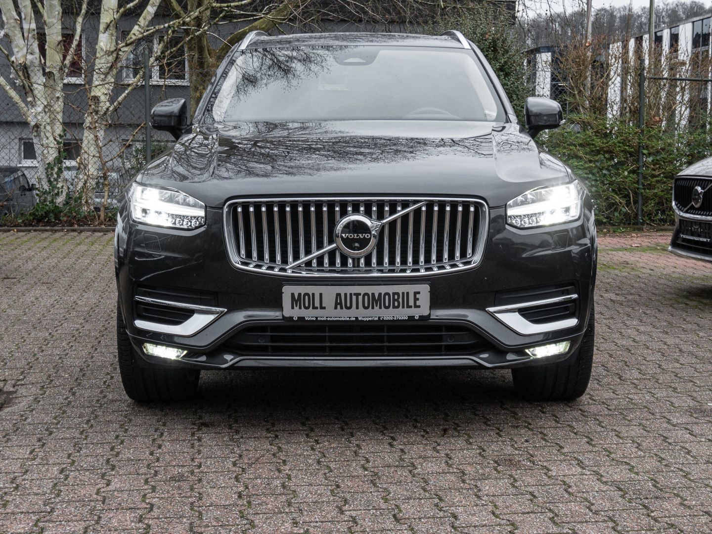 Volvo XC90 Plus Bright AWD 7-Sitzer StandHZG AHK El. P imagem 3