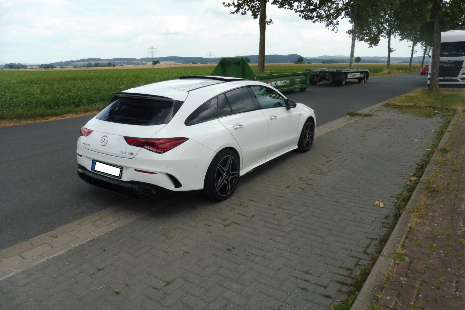 Mercedes-Benz CLA 35 AMG Shooting Brake,Pano uvm