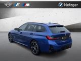 BMW 320 i Touring M Sport Park-Assistent HiFi - BMW mit Benzin-Antrieb: mit Navigationssystem, Kombi