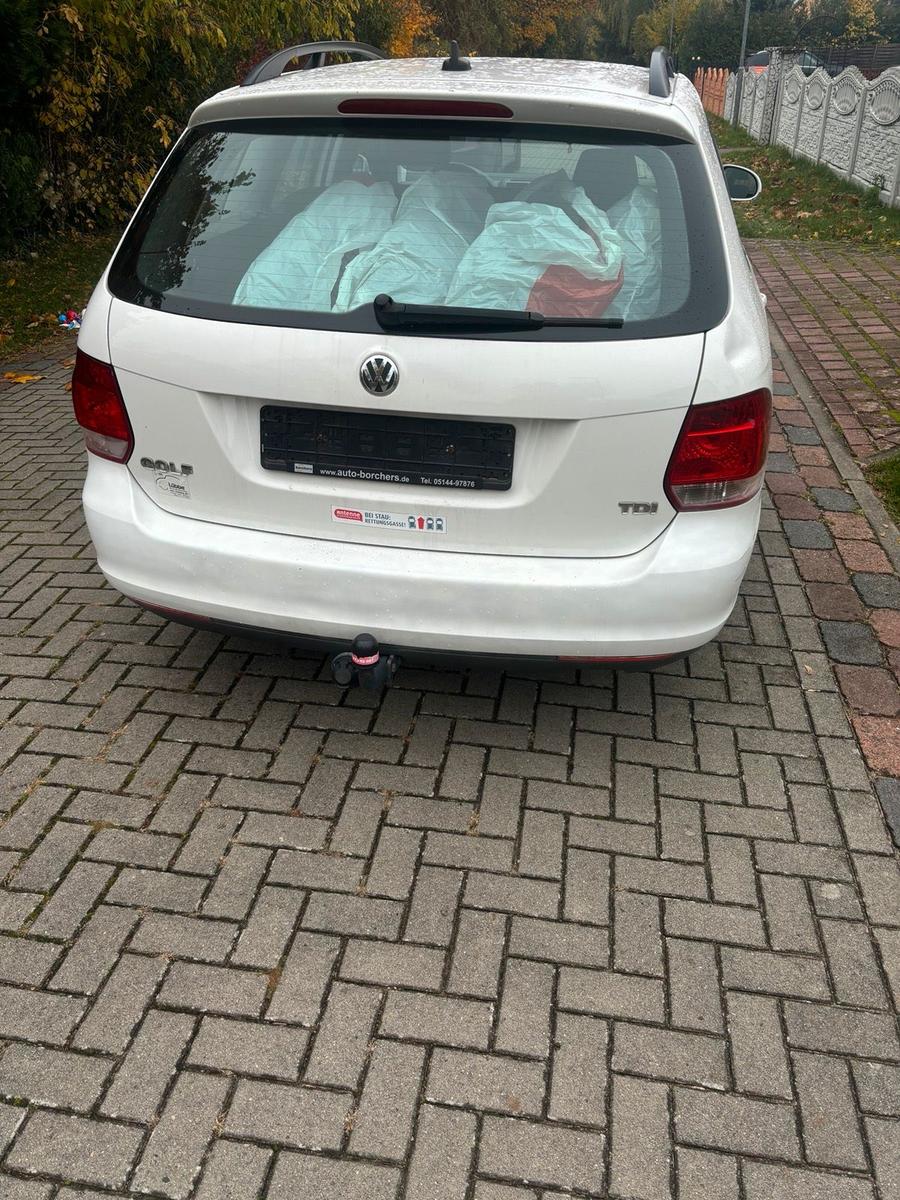 Volkswagen Golf 2008 — engine 105 HP (77kW)