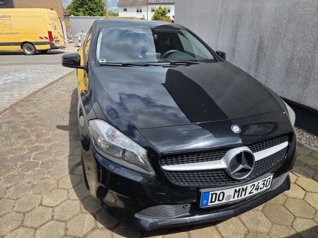 MERCEDES-BENZ A 160