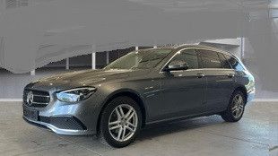 Image of Mercedes-Benz E 220