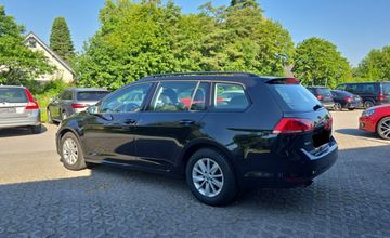 Volkswagen Golf - 3