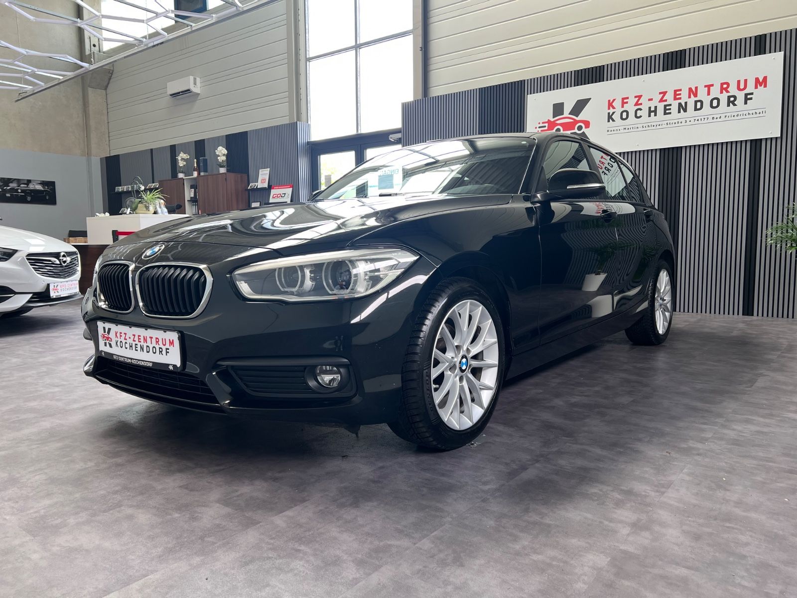 BMW 118I 2-HAND LED KLIMA ALU SHZ NAVI GARANTIE