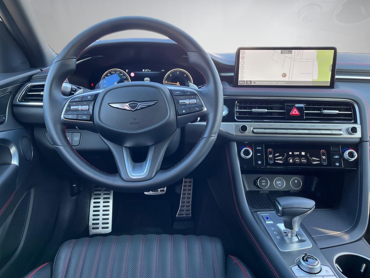 Genesis G70 Shooting Brake 2.2 D Sport RWD Sitzklima LED