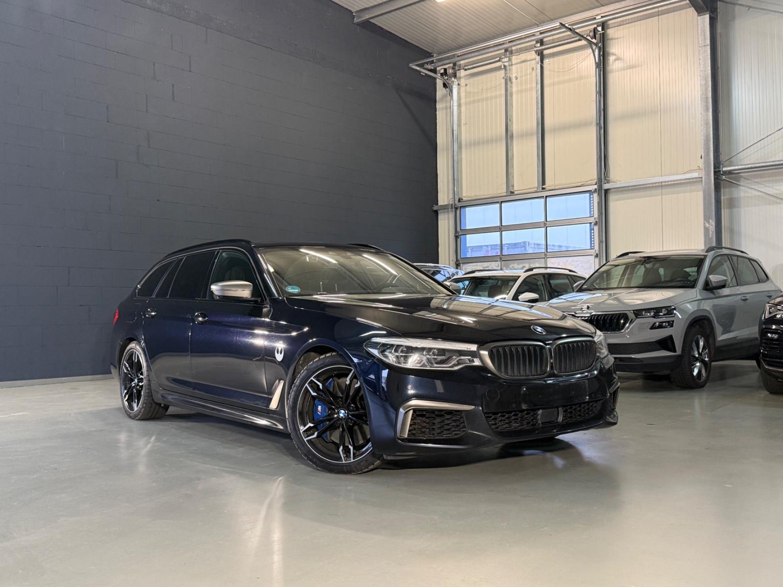 BMW M550 5 Touring M550 d xDrive-360KAM-PANO-SOFTClO