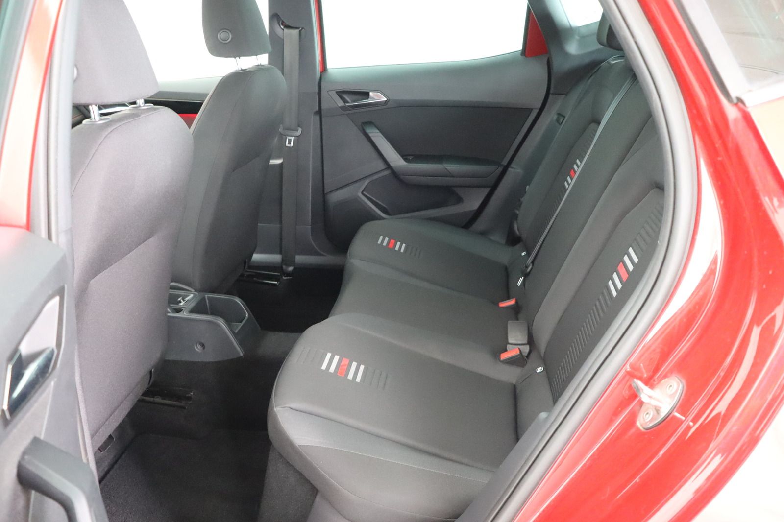 Fahrzeugabbildung SEAT Arona 1.5 FR * Klimaautomatik * Sitzhzg.