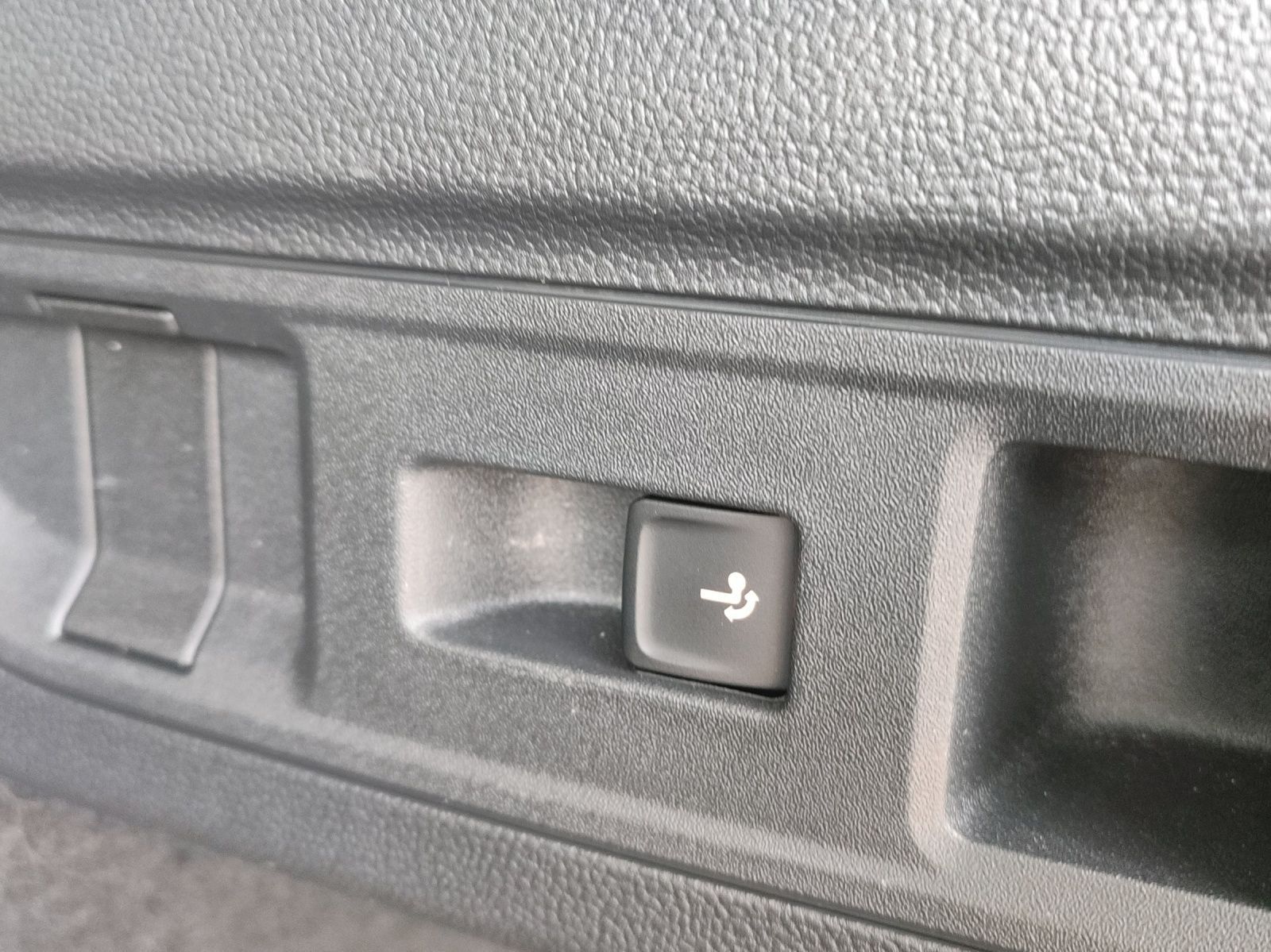Volkswagen Passat - Bild 11