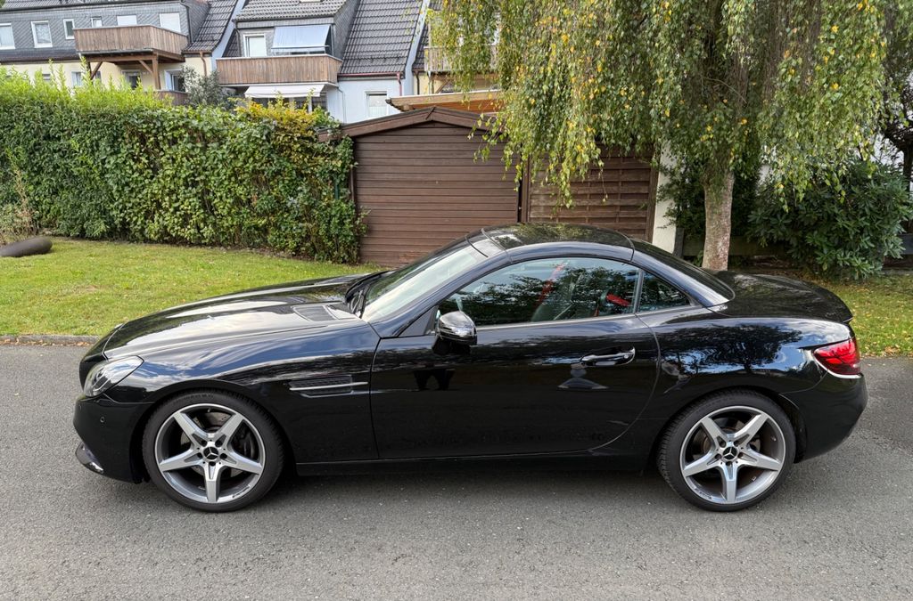 Mercedes-Benz SLC 200