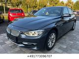 BMW 320 i Automatik Xenon Navi Teilleder - BMW 320 mit Benzin-Antrieb: Grau