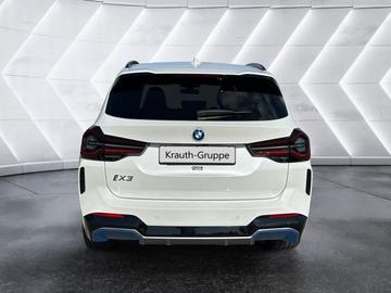 صورة 4 لـ 2024 BMW IX3