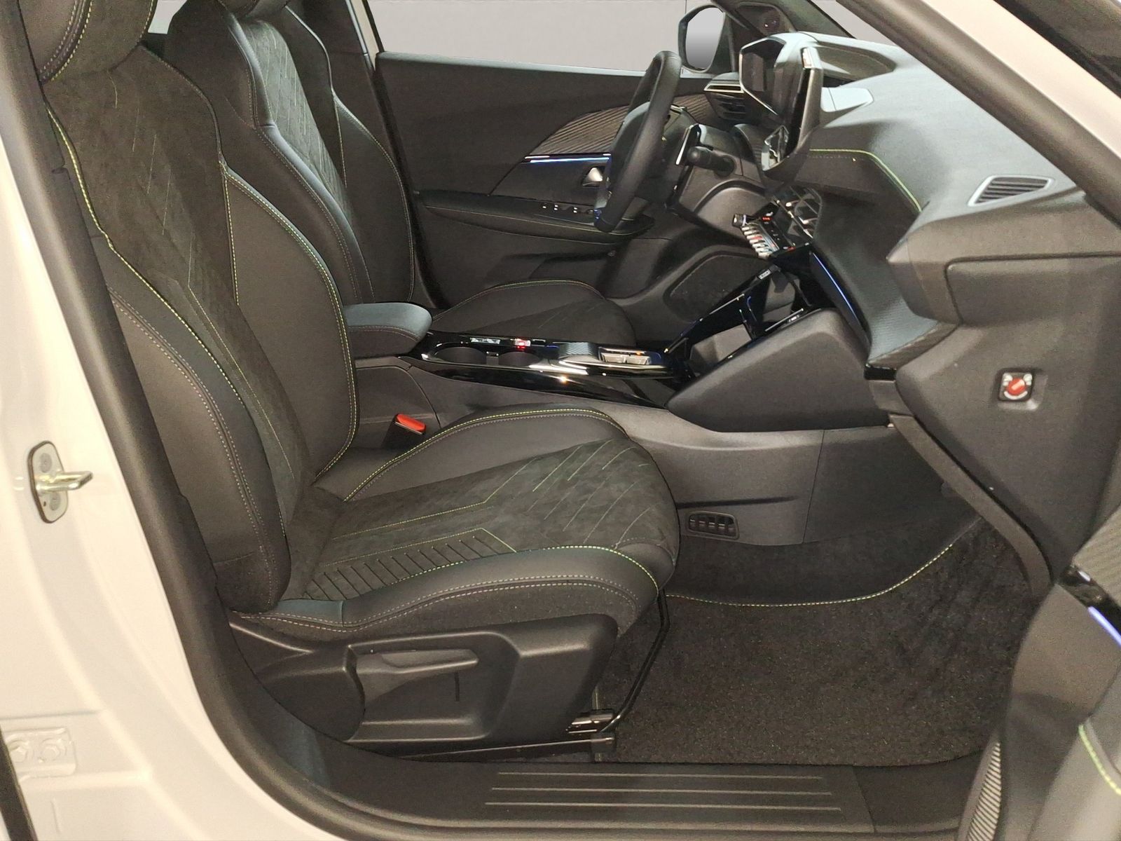 Peugeot 2008 - Bild 16