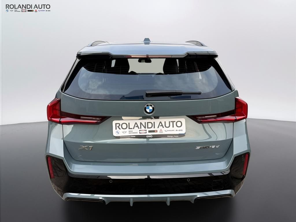 BMW X1 18 d Msport sDrive DCT imagem 3