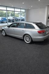 Audi A6 Avant 3.2 FSI quattro - Audi A6 mit Benzin-Antrieb: Kombi, 3.2