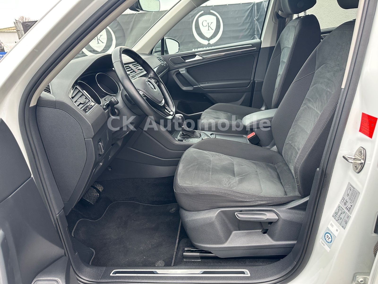 Fahrzeugabbildung Volkswagen Tiguan Allspace Highline 4Motion 2.0 TDI/7 Sitze