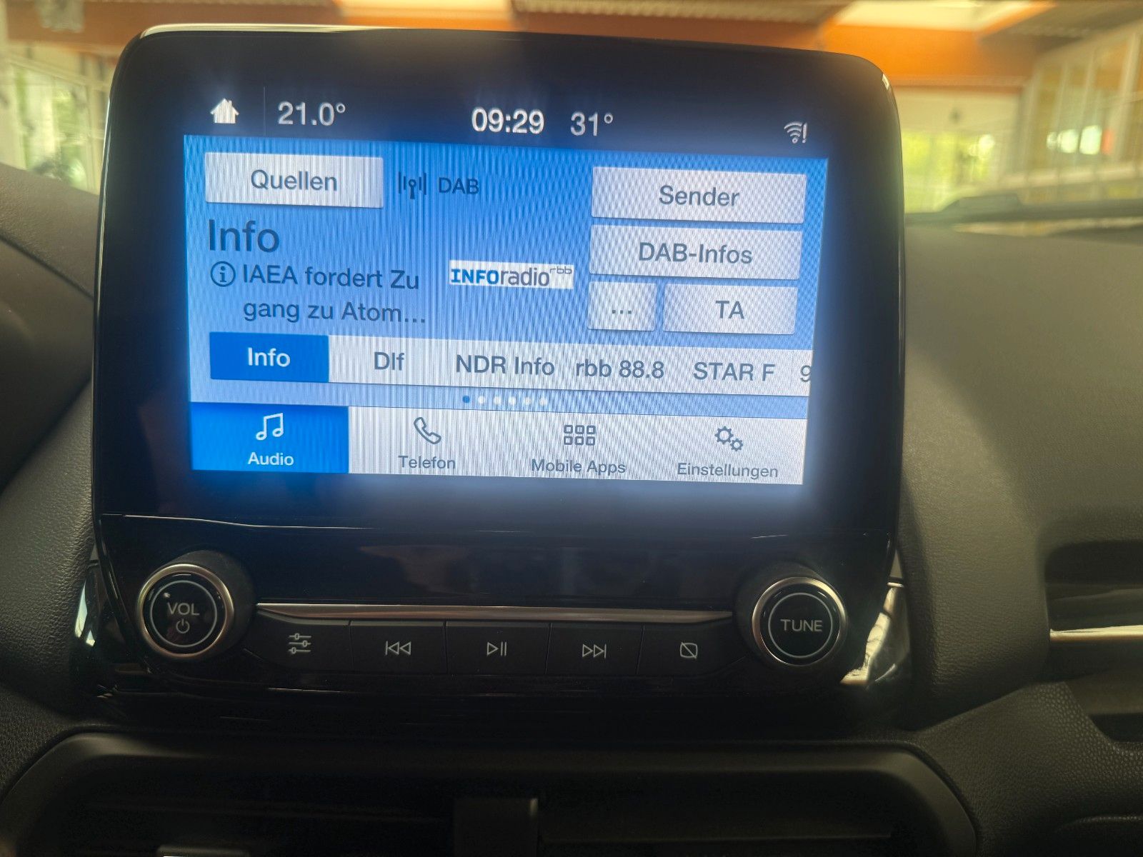 Fahrzeugabbildung Ford Eco Sport Titanium Anhängezugvorrichtung