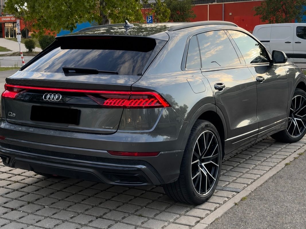 Audi Q8 55 TFSI qu.