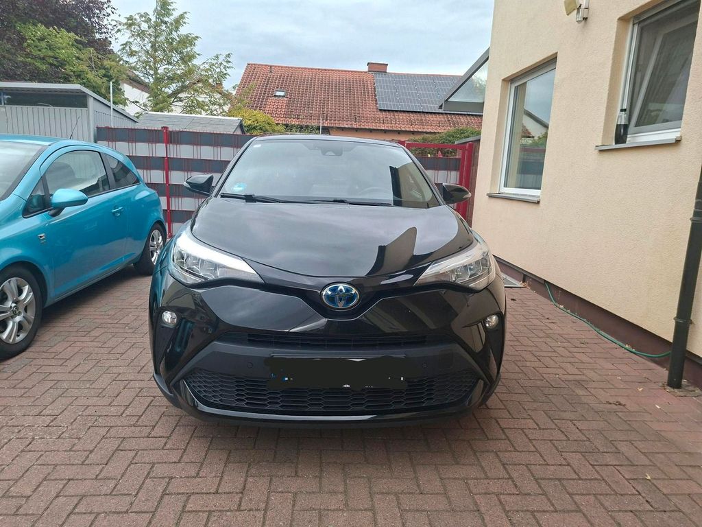 Image of Toyota C-HR