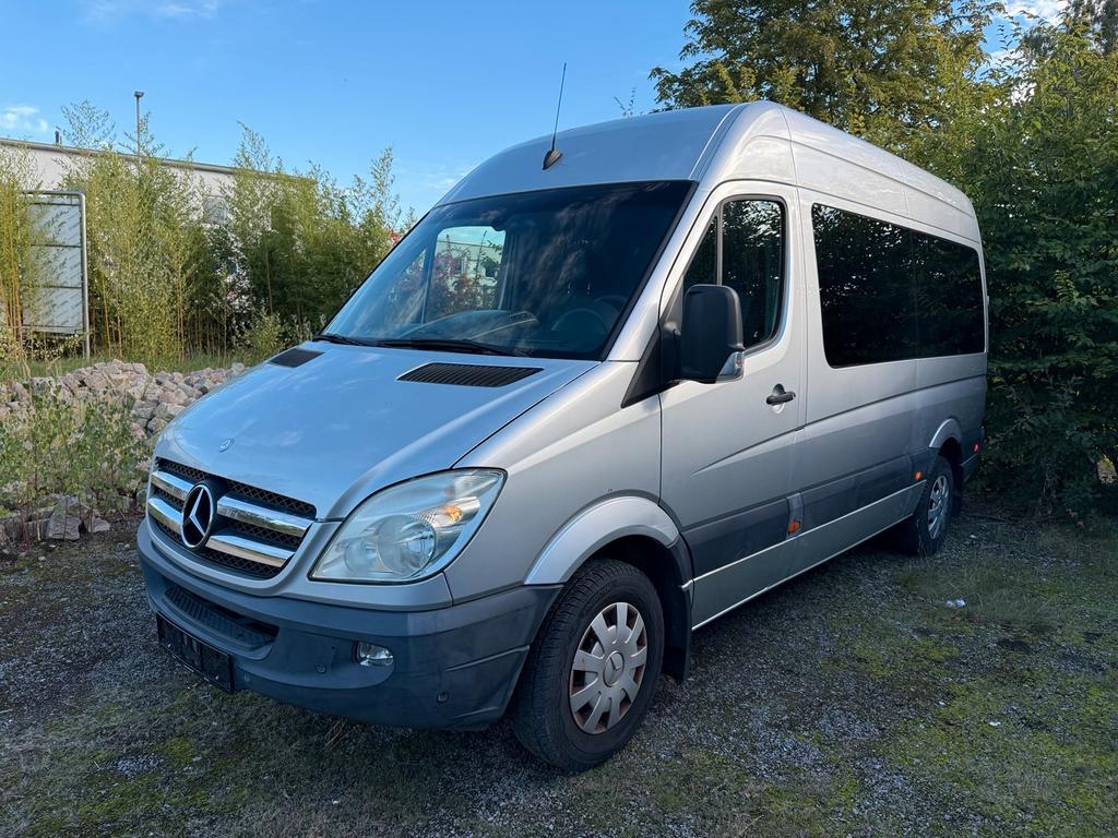 Mercedes-Benz Mercedes Sprinter 9-Sitz
