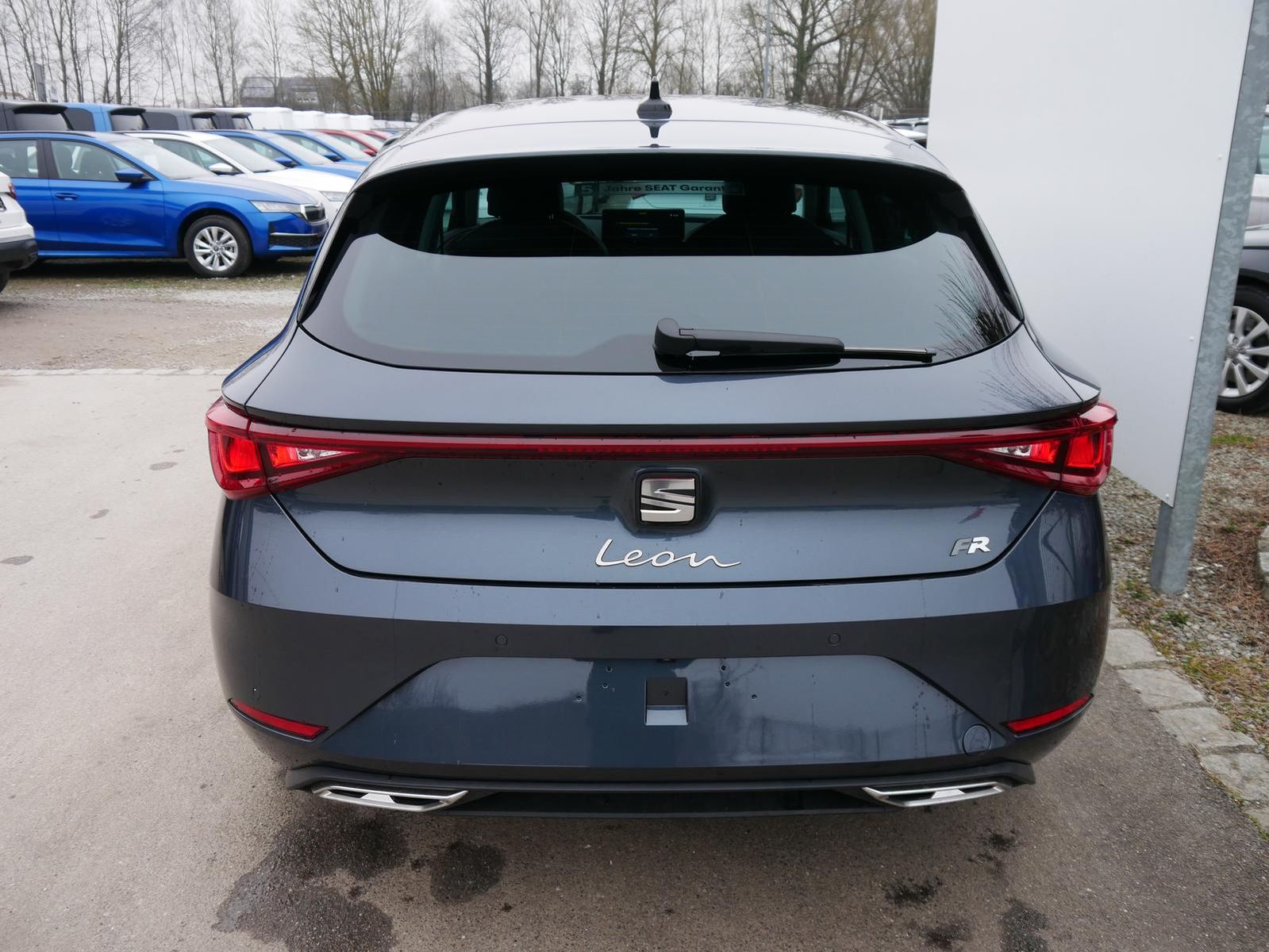 Seat Leon FR 2.0 TDI DSG*KAMERA*ACC*TEMPOMAT*NAVI*3-Z imagem 3