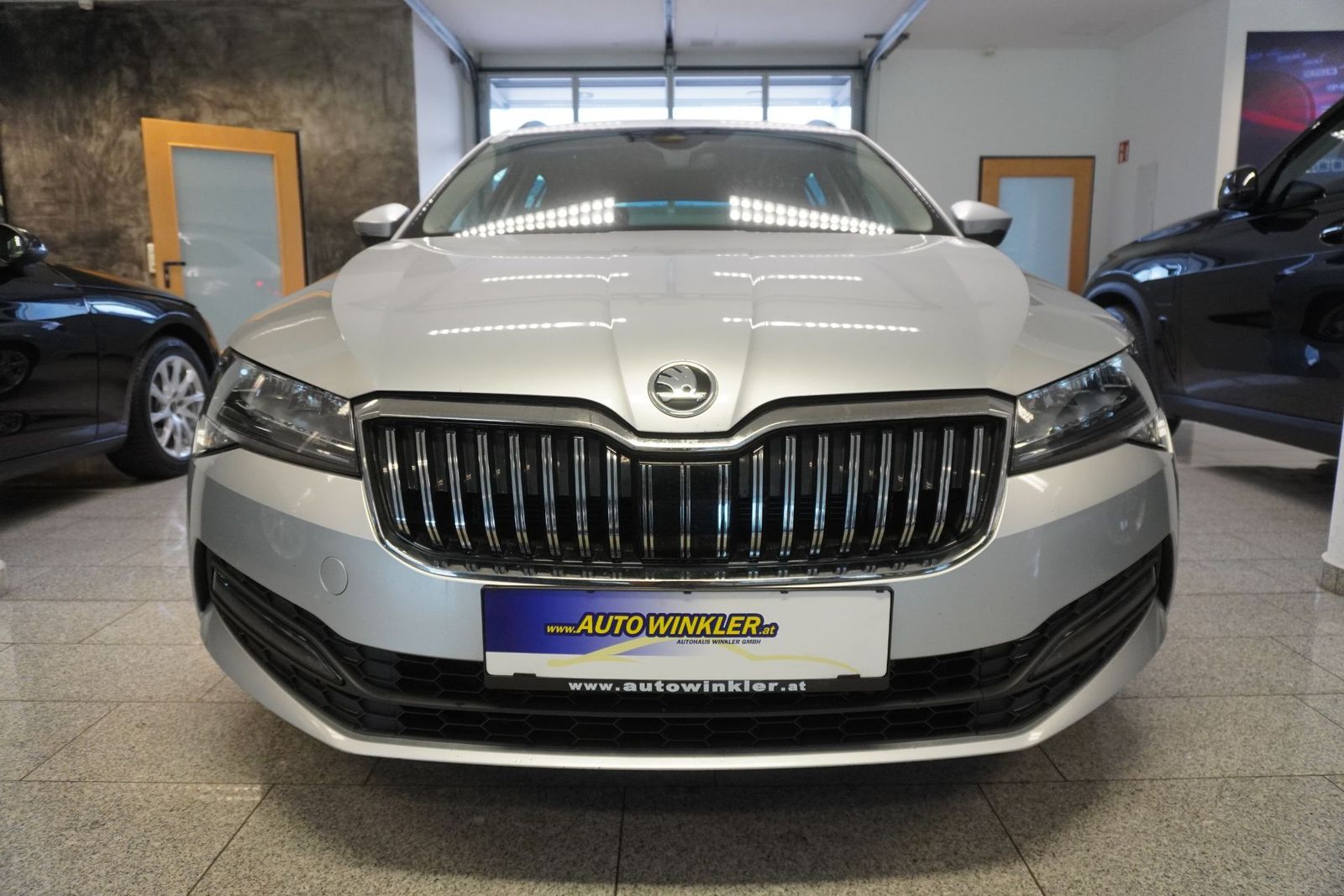 Skoda Superb Kombi 2,0 TDI 4x4 Ambition LED/PDC/Kamera imagem 2