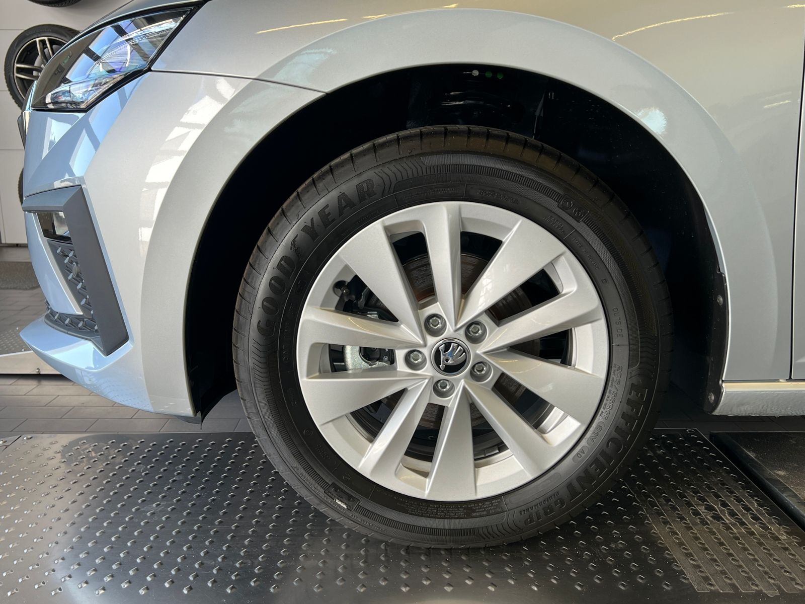 Fahrzeugabbildung SKODA Scala Selection 1.5 TSI DSG *LED, ACC, SmartLink