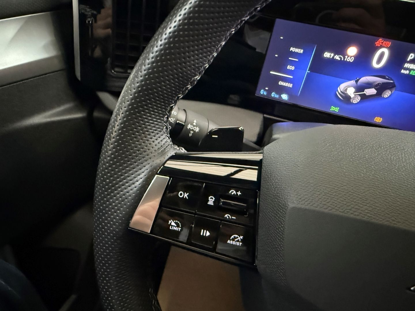 Fahrzeugabbildung Opel Astra 1.6 Turbo Edition Plug-in-Hybrid