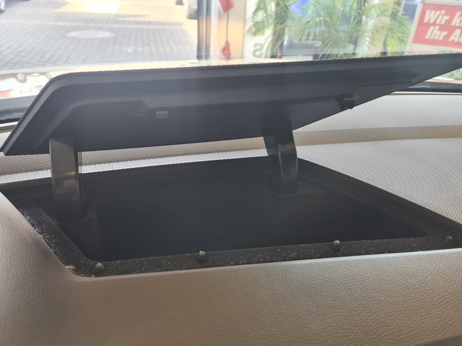 Fahrzeugabbildung Volkswagen Tiguan Comfortline 4Motion/KAMERA