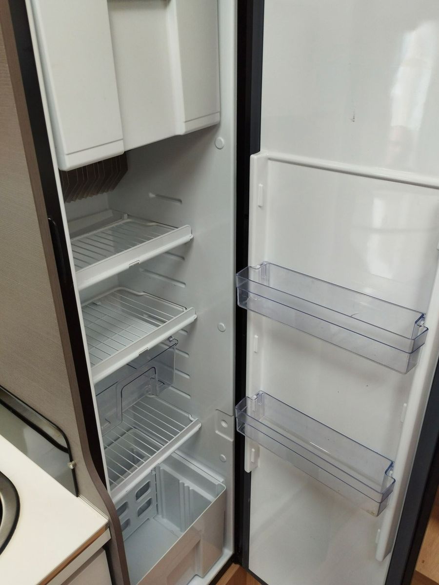 Fahrzeugabbildung Forster T 699 EB SAT,Solar,Markise,RK