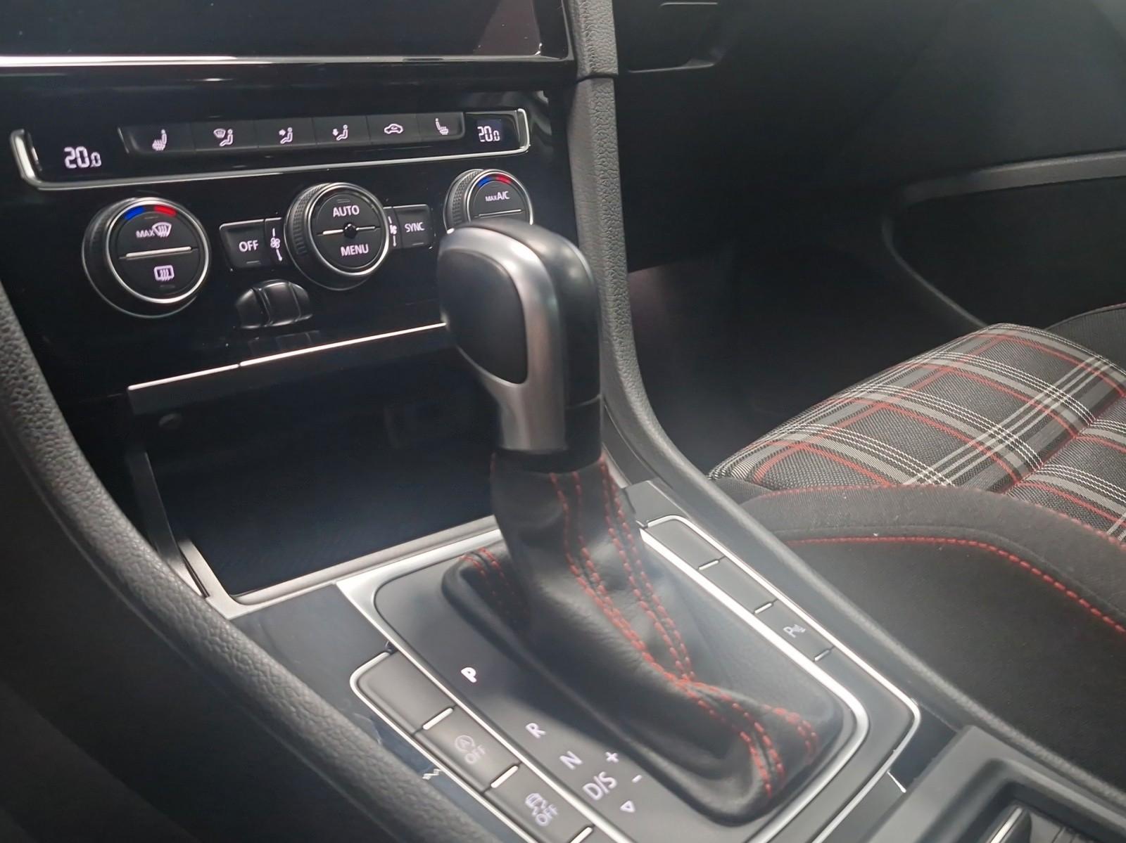 Volkswagen Golf VII GTI Performance/Virt.C./ab 199 € mtl.