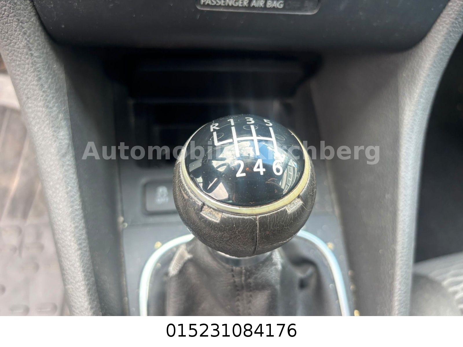 Volkswagen Golf 2011 — photo 16