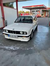 BMW e30 318i - BMW 318 aus 1987: 318i