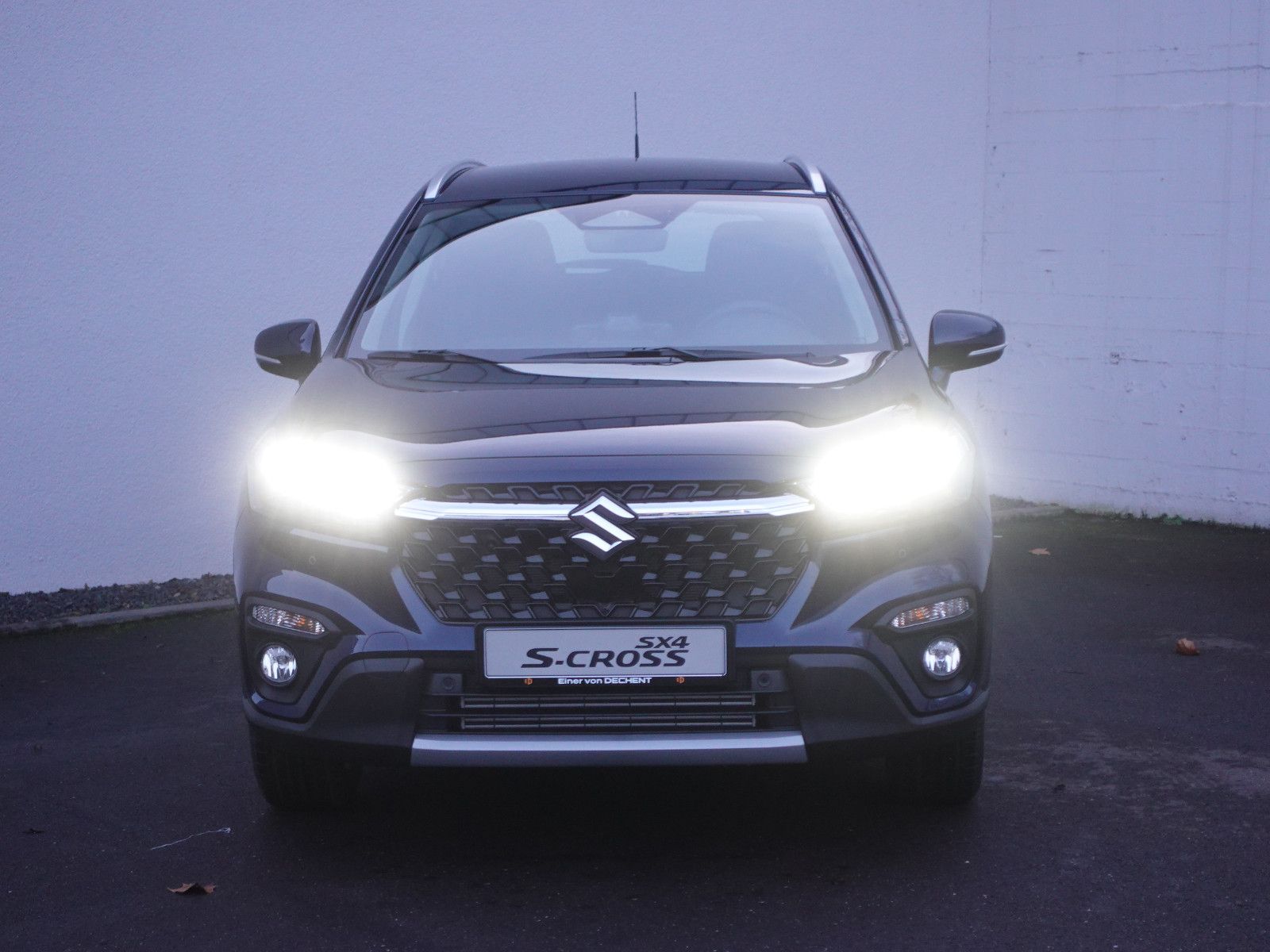 Fahrzeugabbildung Suzuki S-Cross 1.4 Hybrid Comfort,Navi,Kamera,Sitzhzg