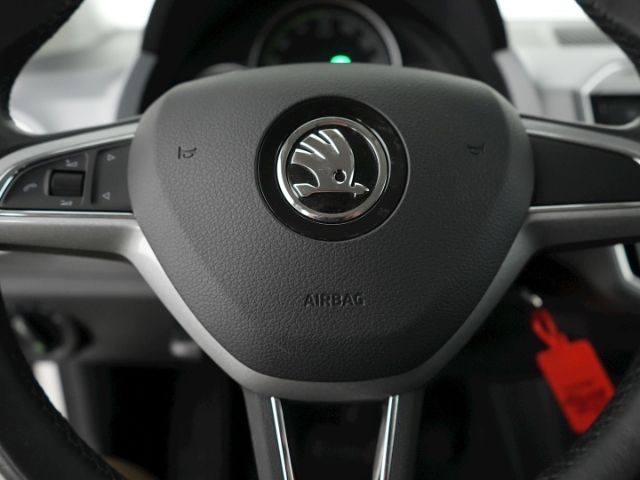 Citigo e iV STYLE+SITZHEIZUNG+PARKPILOT HI+LED T