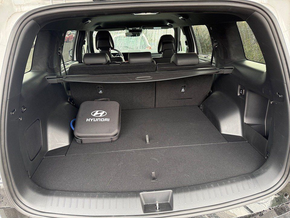 Fahrzeugabbildung Hyundai SANTA FE Plug-in BLACKLINE