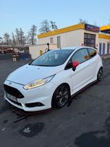 Ford Fiesta 1,6 EcoBoost ST Leder-Sport-Paket ST ... - Ford Fiesta: Sport
