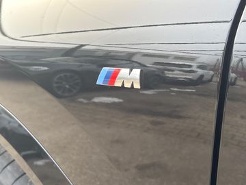 BMW iX2 EDRIVE20 M Sportpaket Head-Up DAB LED RFK