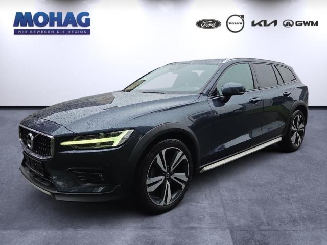 Volvo V60 Cross Country B4 AWD Pro mit DesignP.,19zoll