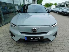 Fahrzeugabbildung Volvo XC40 Pure Electric Recharge Twin Motor Plus