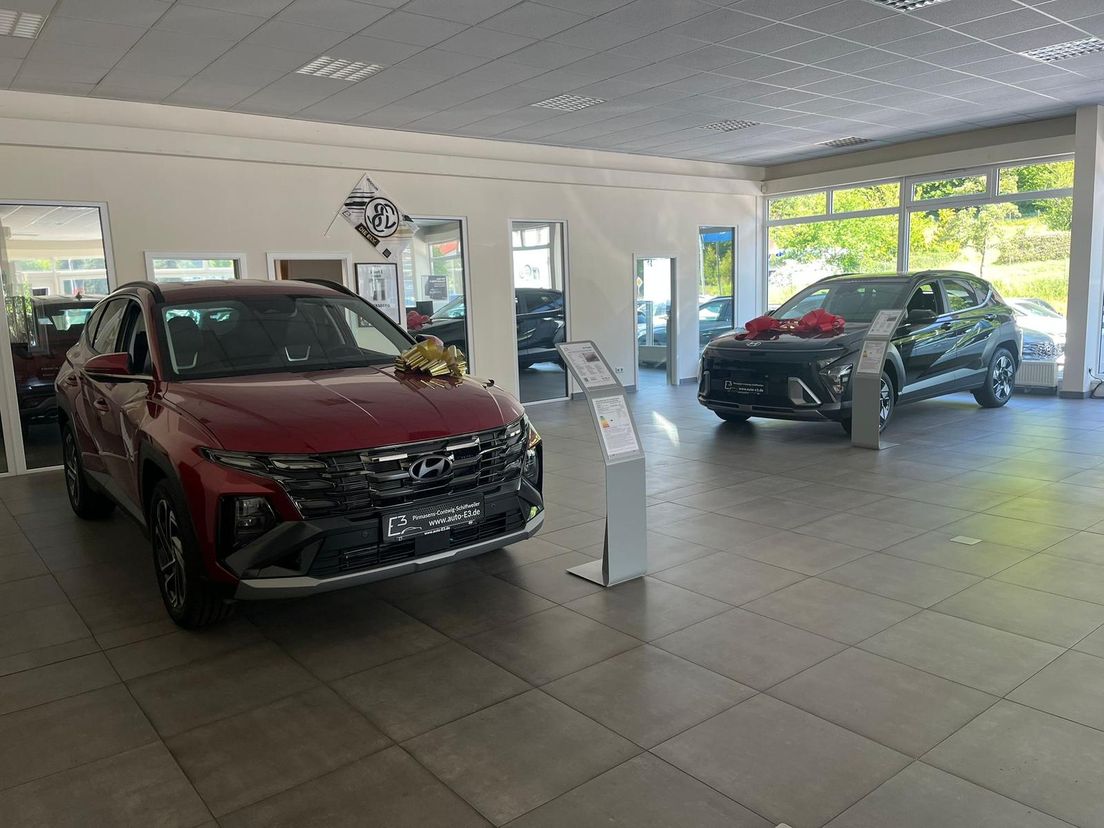 showroom-image-main