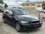BMW 316i Touring Navi Panoramadach AC Sitz... - BMW 316 in Augsburg
