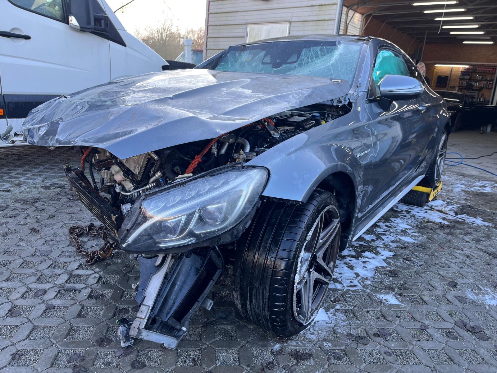 Mercedes-Benz ANDERE C Coupe C 63 S AMG MAV KAM LED BURMESTER